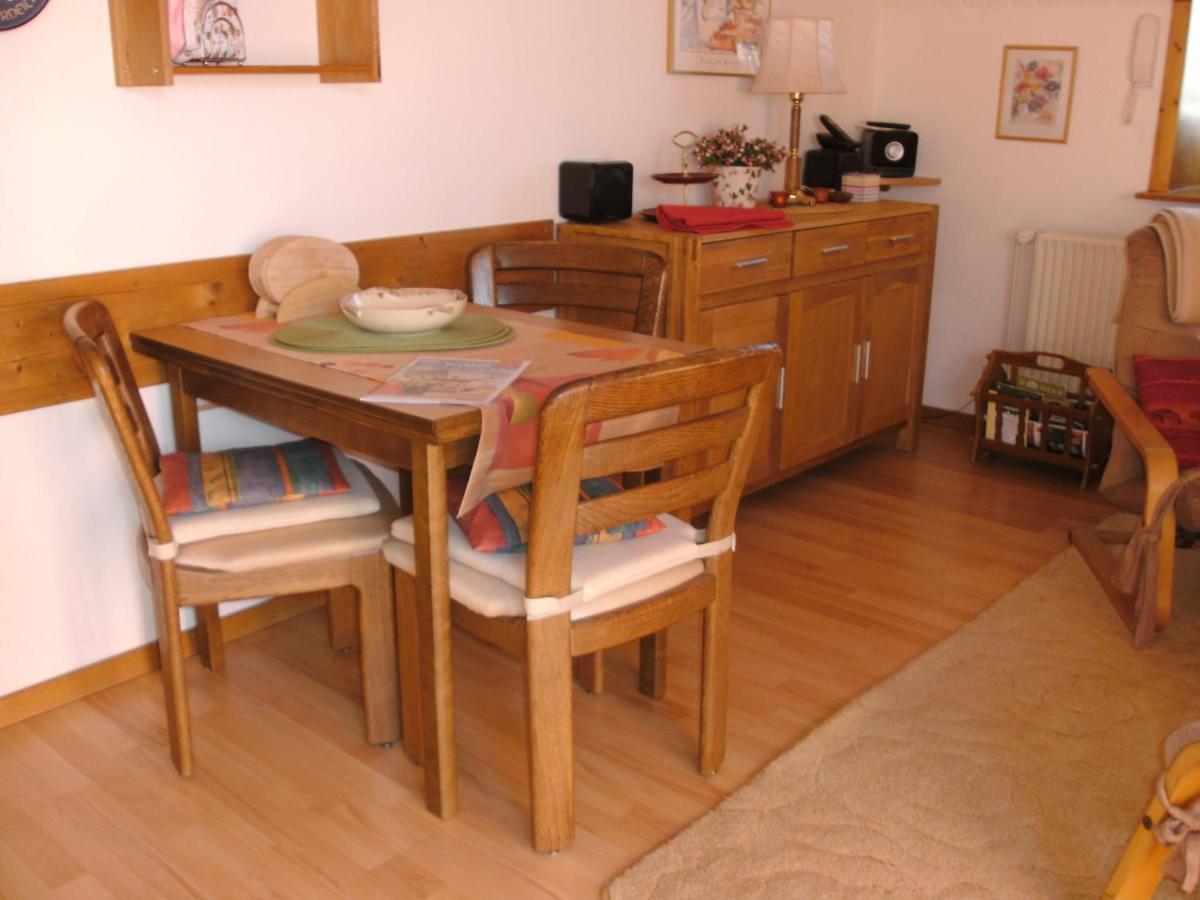 Apartamento Haus Mit Lilie Und Rose Westerdeichstrich Exterior foto